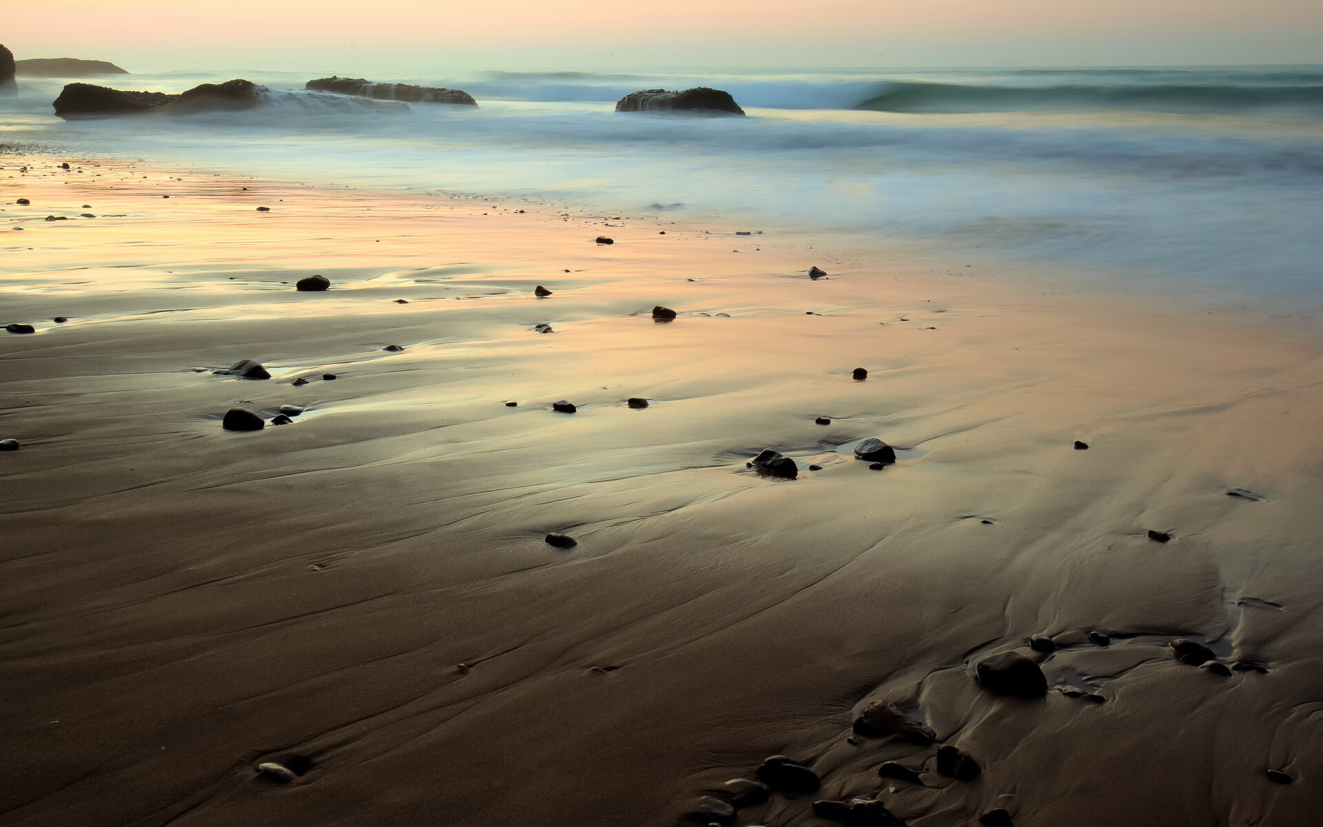 随机被团队信任的力量：合作共赢的幕后秘密，团队合作中相互信任的重要性