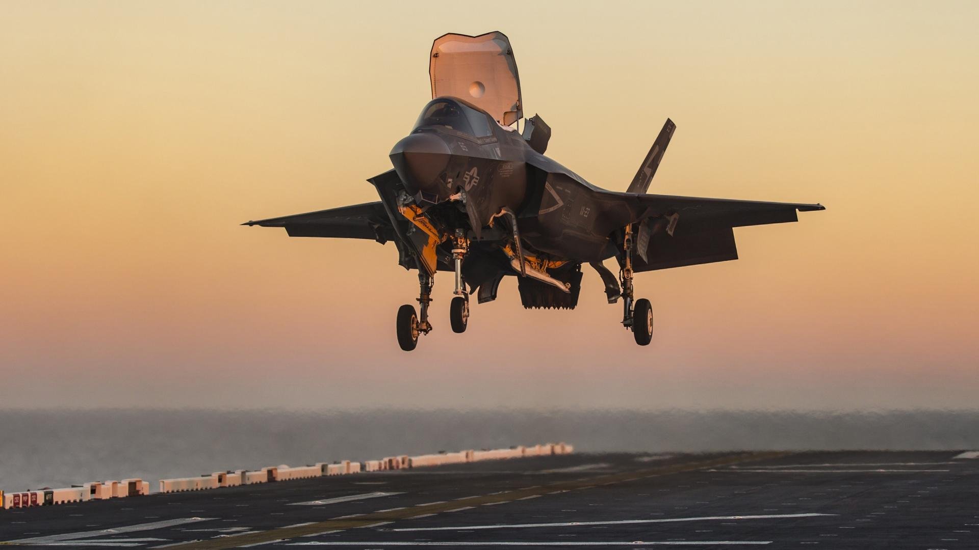 开云APP-英格兰无缘欧洲杯冠军，图赫尔接任国家队主帅，欧洲杯英格兰最后换人